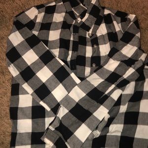 Plaid black and white children’s place flannel